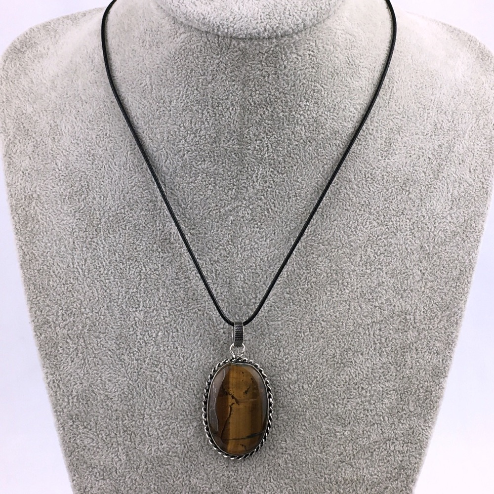 New Tiger’s Eye Gemstone Silver Pendant Necklace
